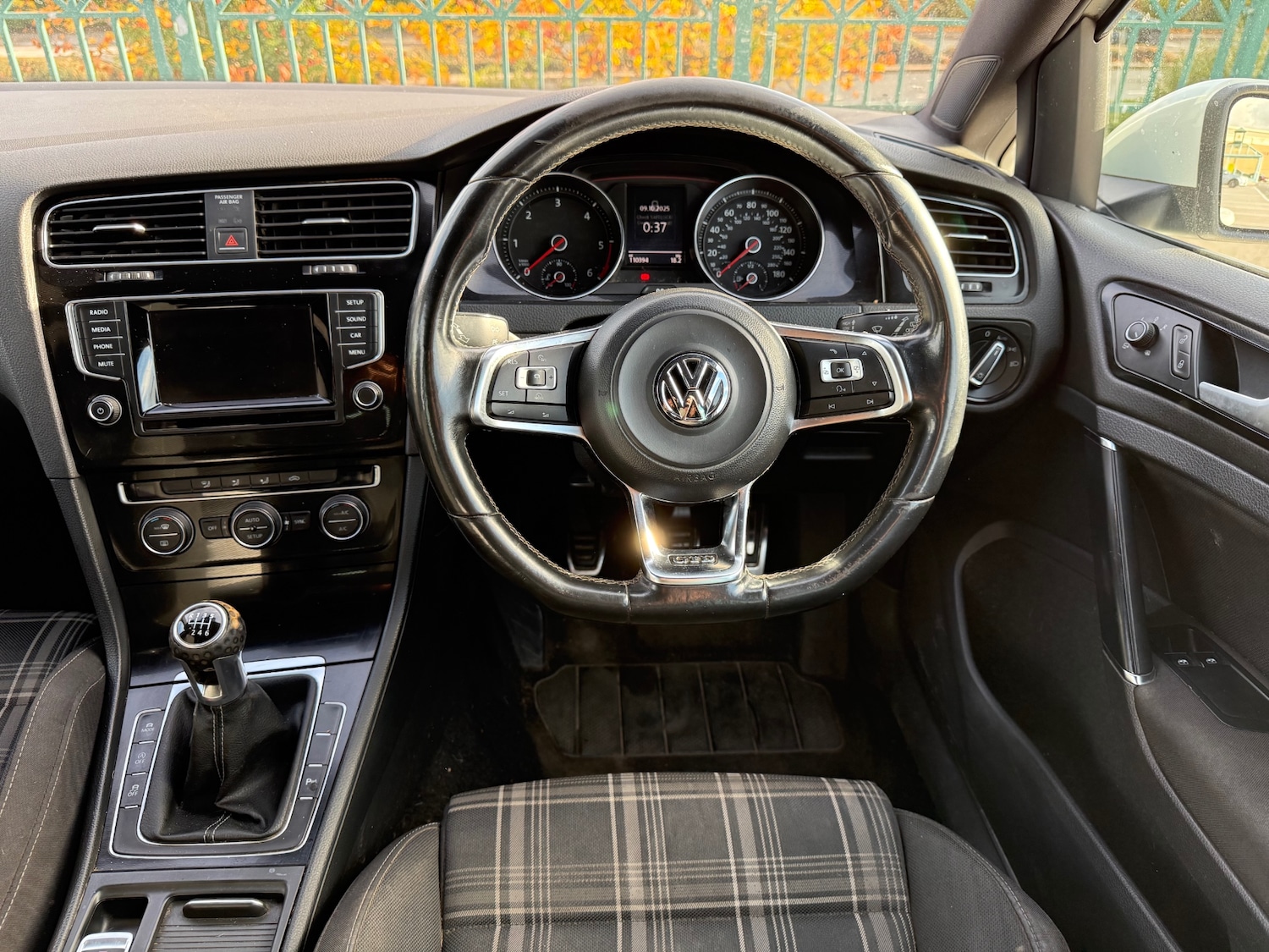 Used Volkswagen Golf 2014 for sale - 76319657: Photo 8