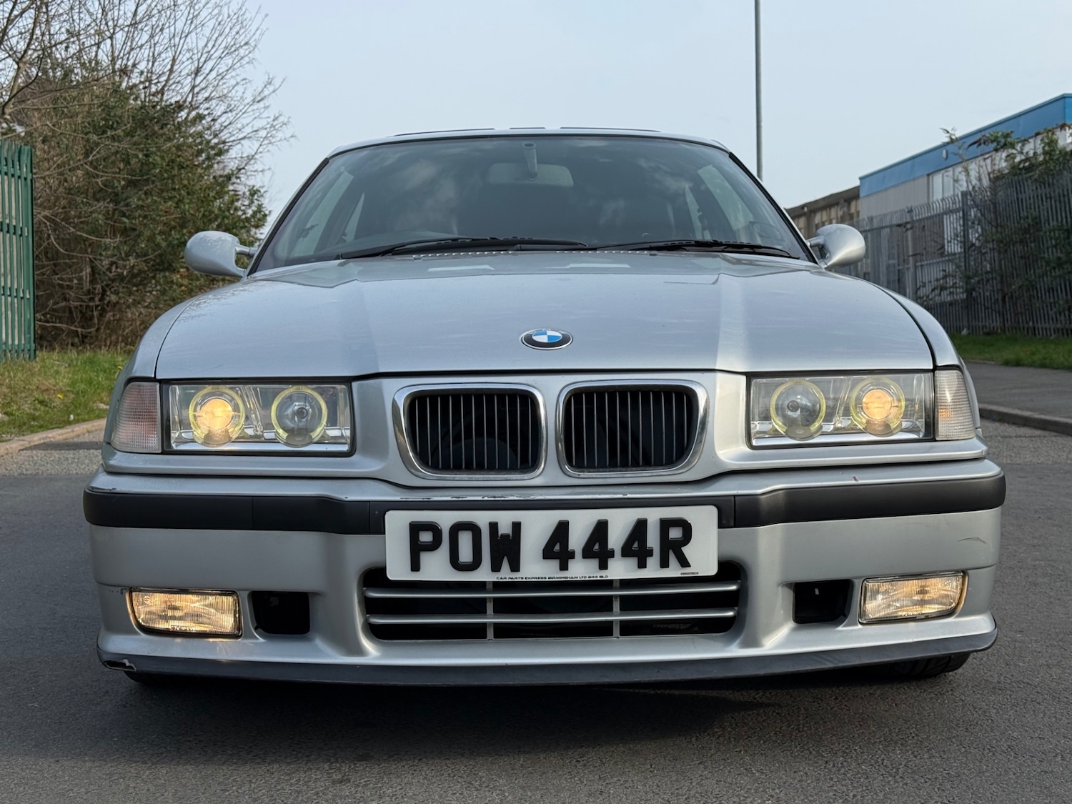 Used BMW 3 Series 1997 for sale - 77969041: Photo 2