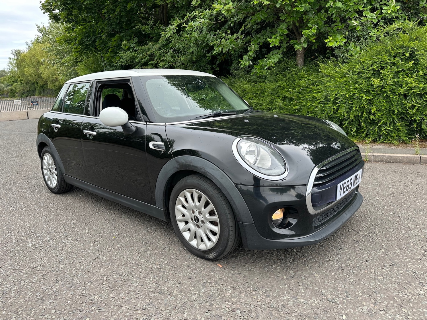 Used MINI Hatch 2015 for sale - 75152335: Photo 1