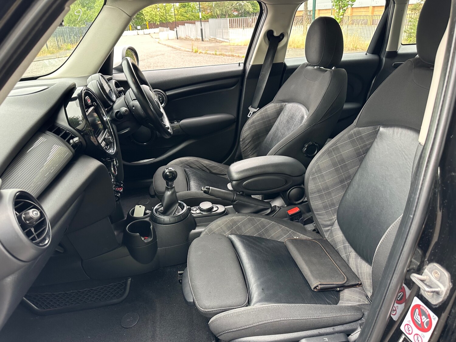 Used MINI Hatch 2015 for sale - 75152335: Photo 10