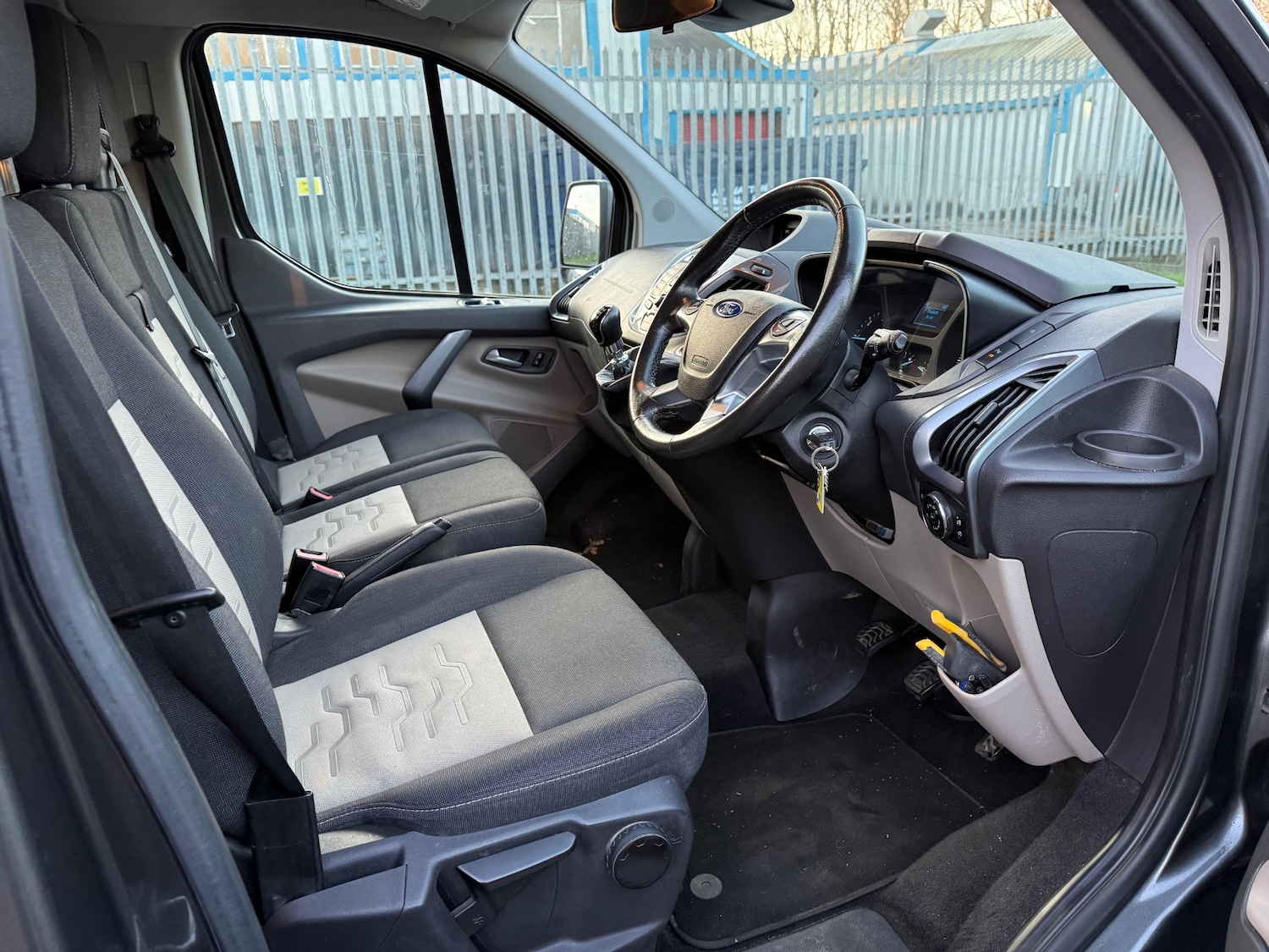 Used Ford Tourneo Custom 2017 for sale - 76525843: Photo 8