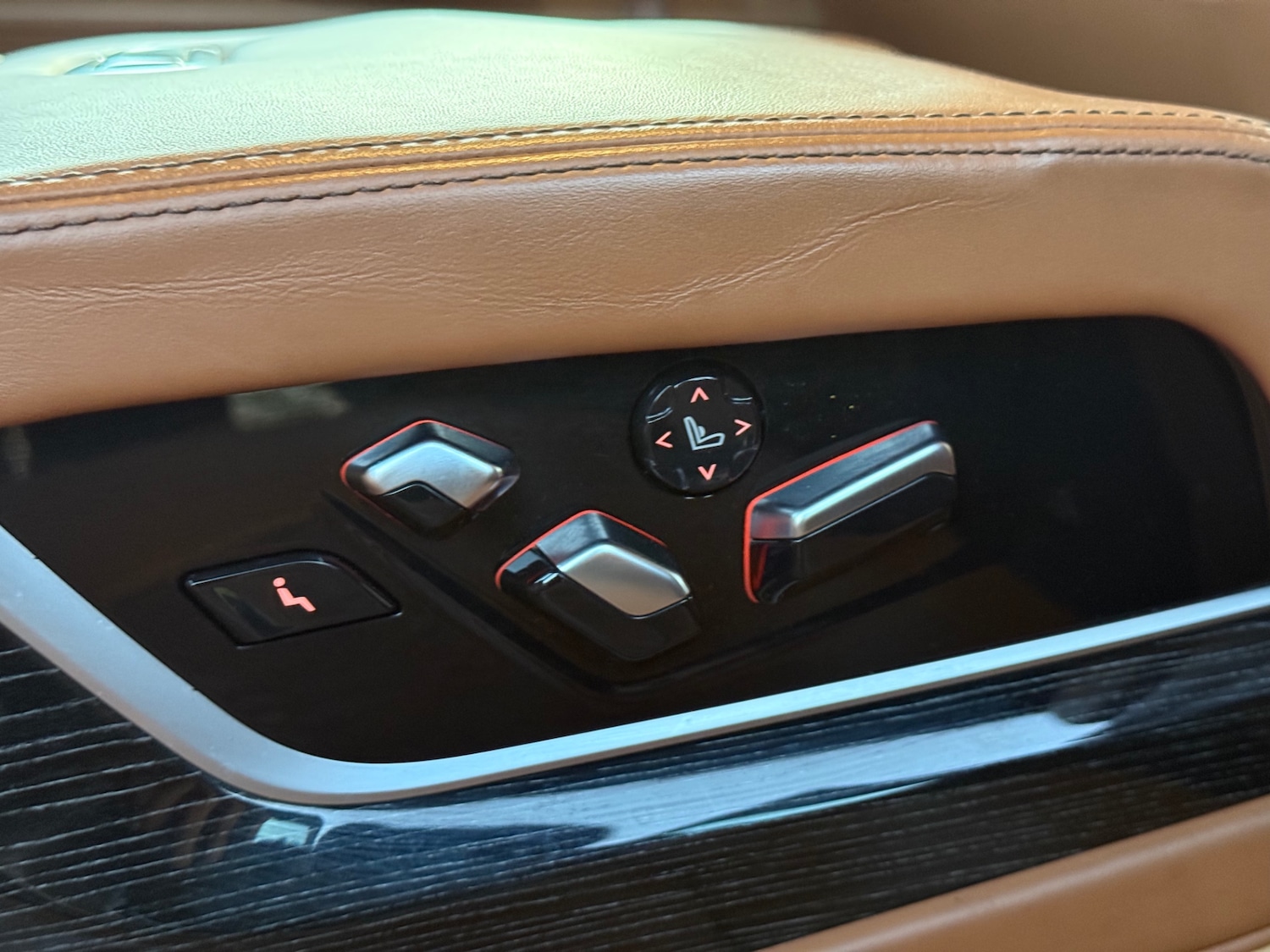 Used BMW 7 Series 2016 for sale - 77129738: Photo 12