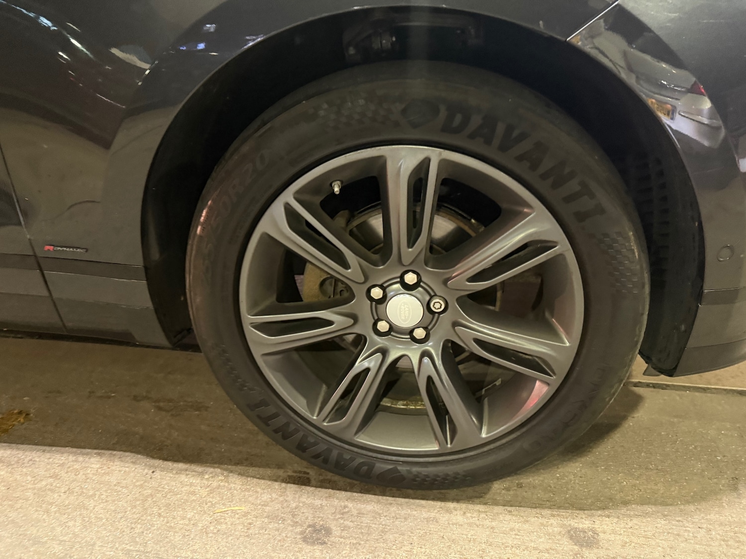 Used Land Rover Range Rover Velar 2017 for sale - 76461926: Photo 11