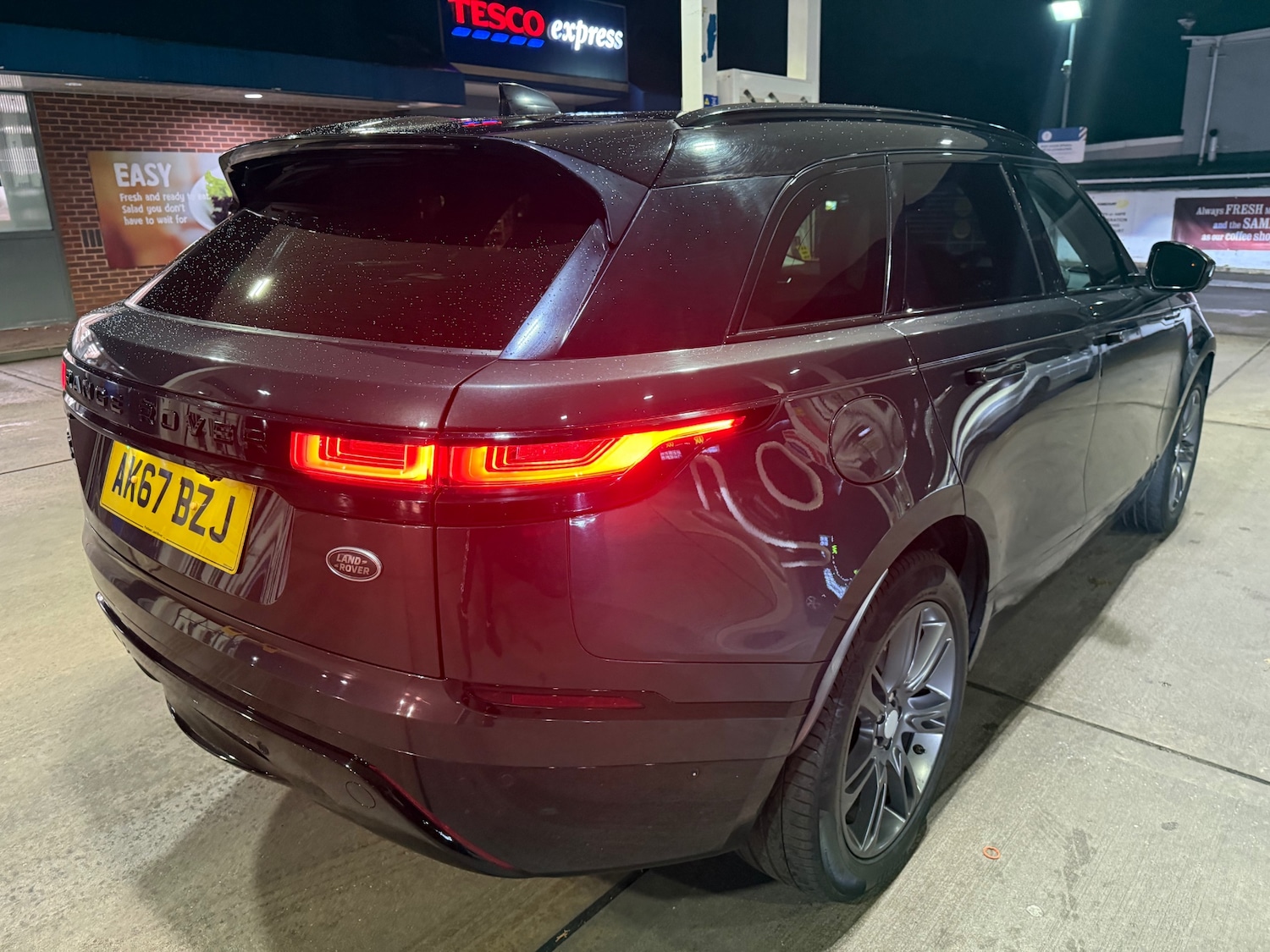 Used Land Rover Range Rover Velar 2017 for sale - 76461926: Photo 6