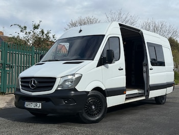 Mercedes-Benz Sprinter feature image