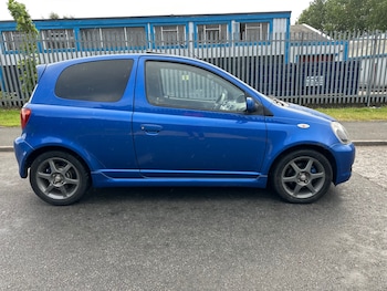 Used Toyota Yaris 2001 for sale - 78779725: Photo