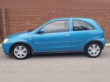 Used Vauxhall Corsa 2004 for sale - 78243118: Photo