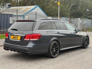 Used Mercedes-Benz E-Class 2014 for sale - 76082943: Photo
