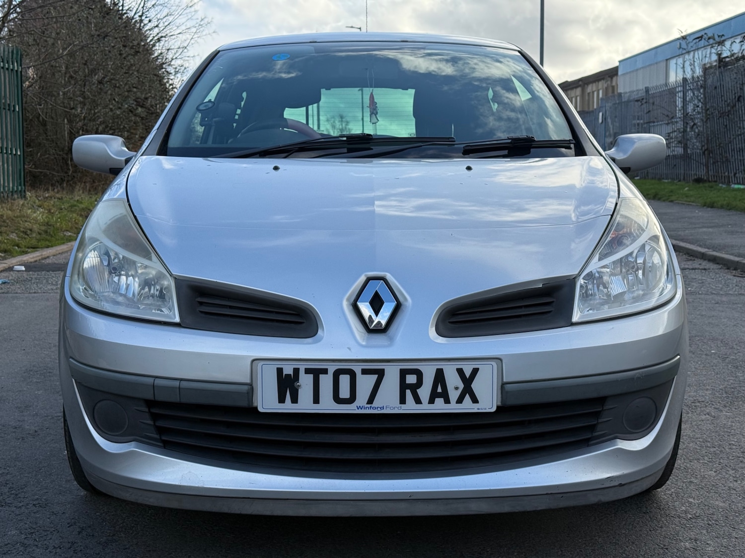 Used Renault Clio 2013 for sale - 77303428: Photo 2