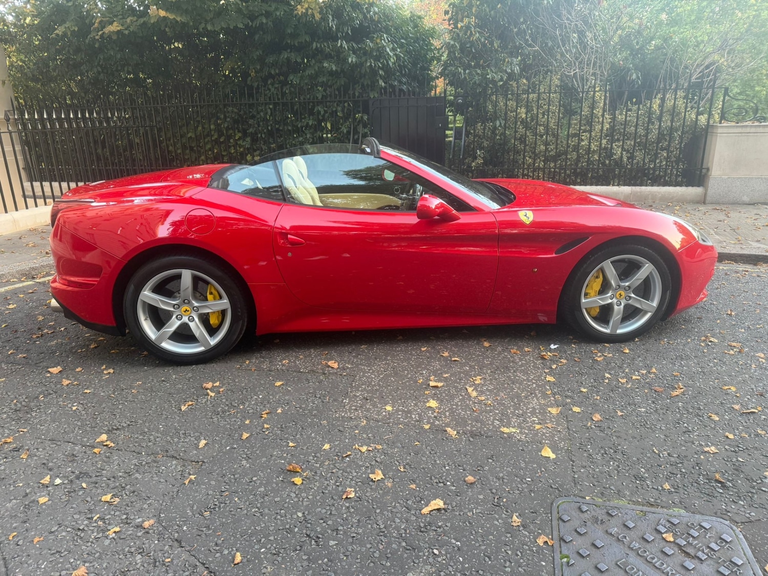 Used Ferrari California 2015 for sale - 76777071: Photo 4