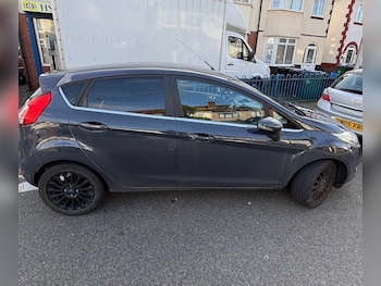 Used Ford Fiesta 2013 for sale - 77669106: Photo