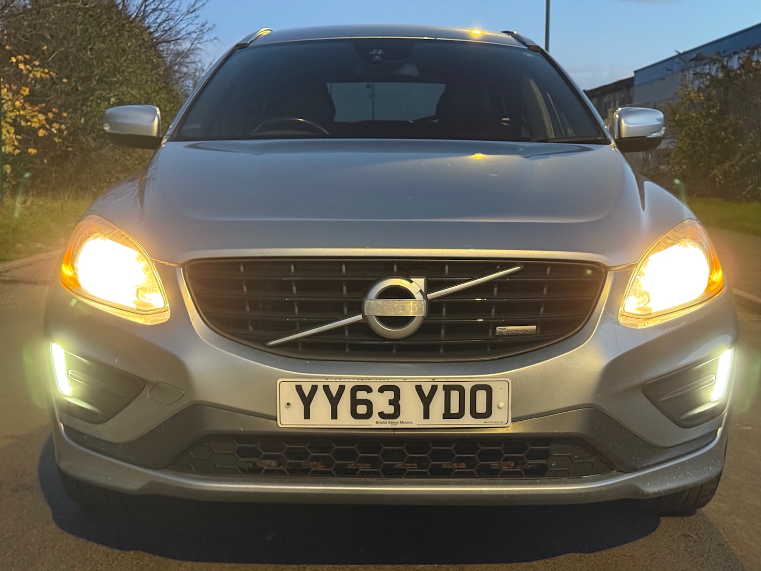 Used Volvo XC60 2014 for sale - 76627273: Photo 2