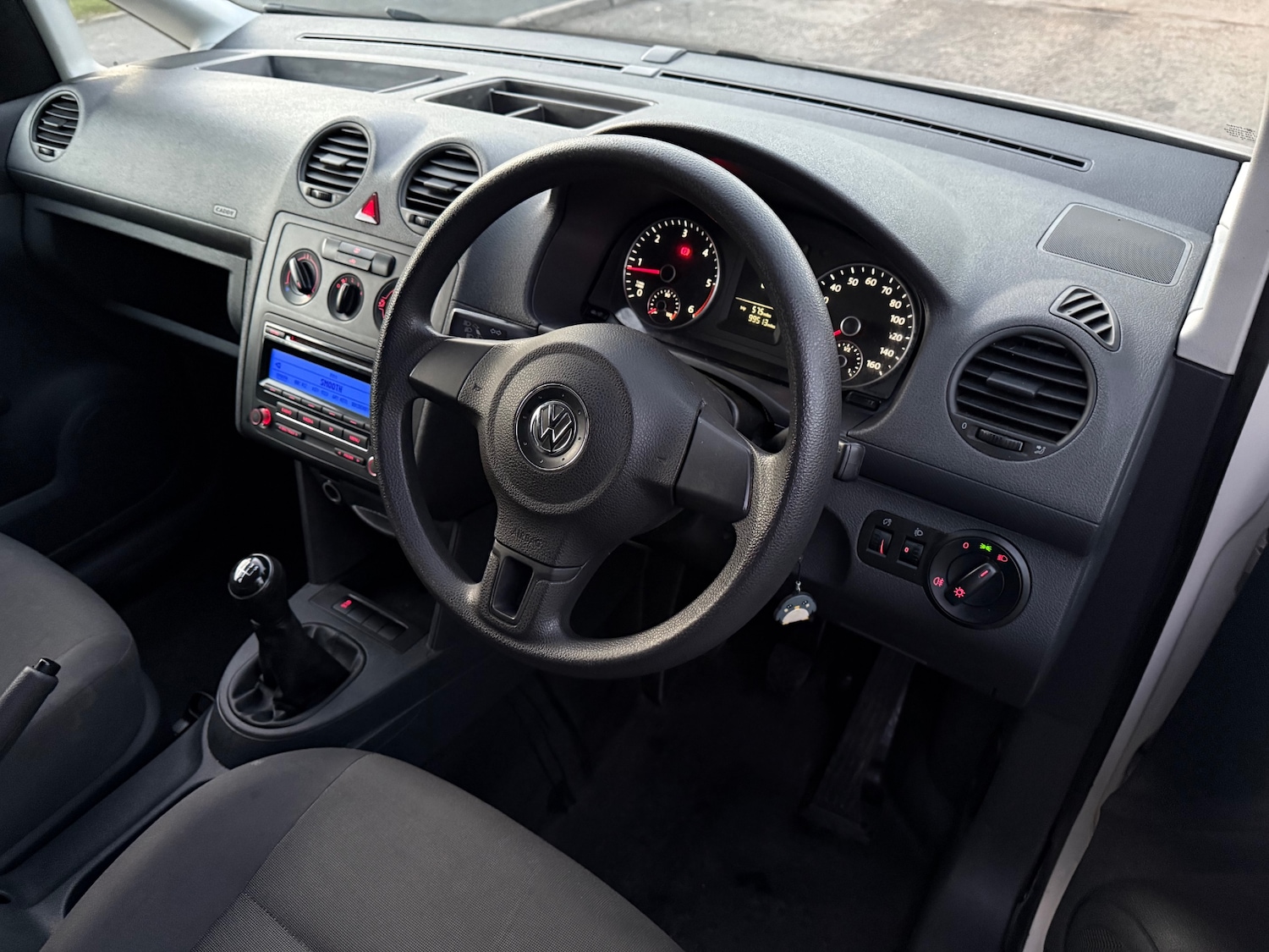 Used Volkswagen Caddy 2015 for sale - 76699715: Photo 7