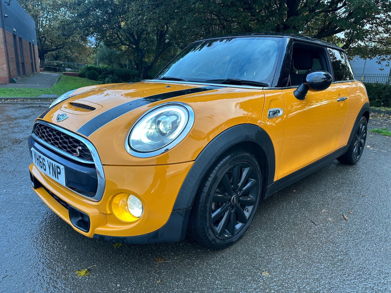 Used MINI Hatch 2016 for sale - 76305861: Photo 2