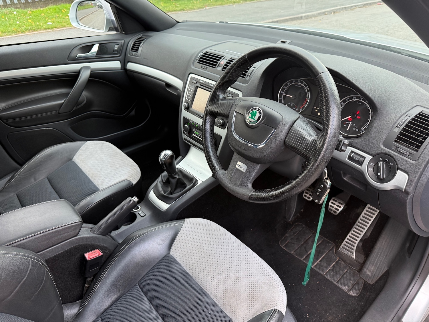 Used Skoda Octavia 2010 for sale - 76380378: Photo 7