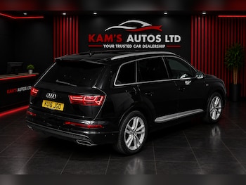 Used Audi Q7 2016 for sale - 79477579: Photo