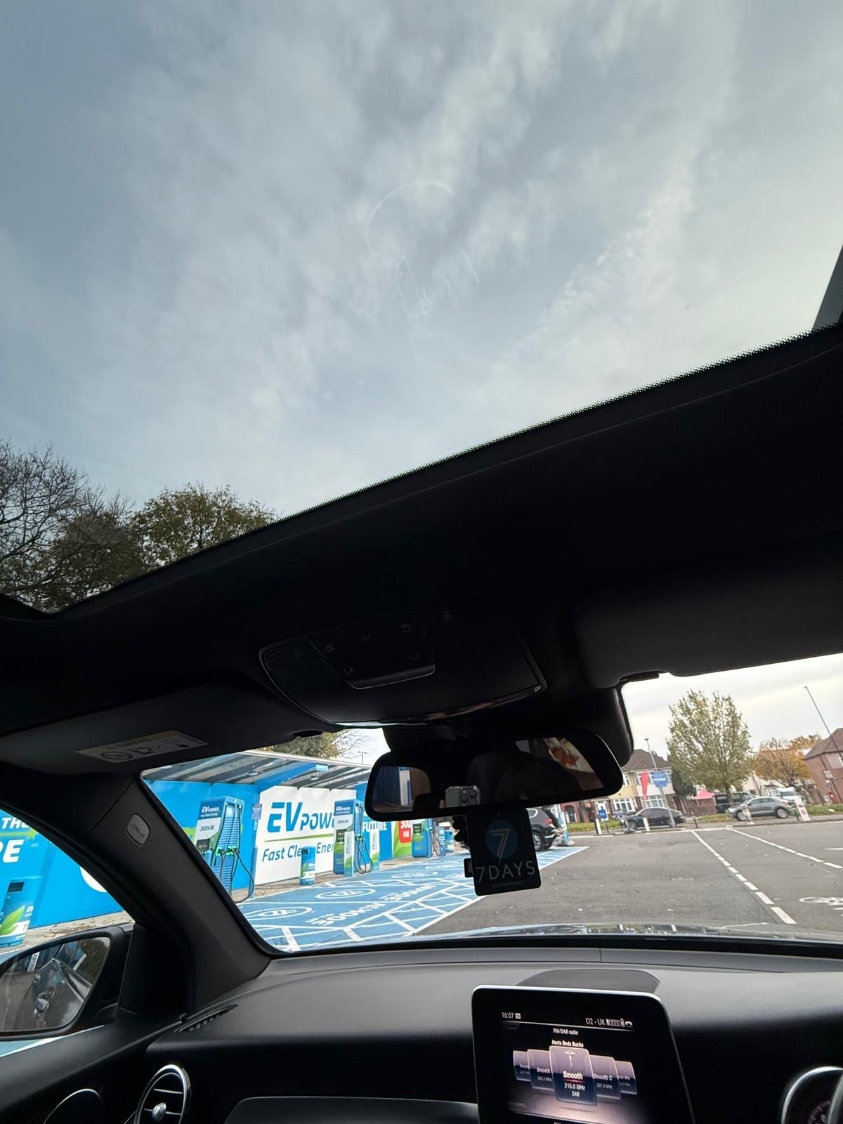 Used Mercedes-Benz GLC 2019 for sale - 76517778: Photo 11