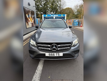 Used Mercedes-Benz GLC 2019 for sale - 76517778: Photo