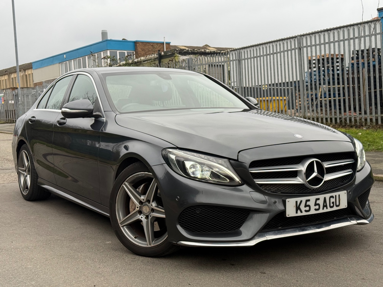 Used Mercedes-Benz C Class 2015 for sale - 77778691: Photo 3