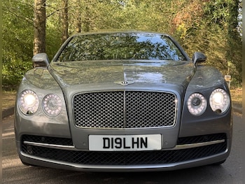 Used Bentley Flying Spur 2013 for sale - 79392250: Photo