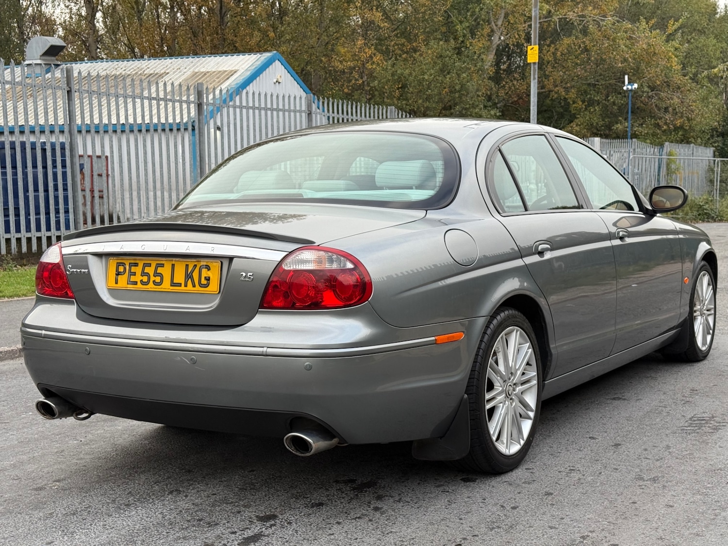 Used Jaguar S-Type 2005 for sale - 75863839: Photo 4
