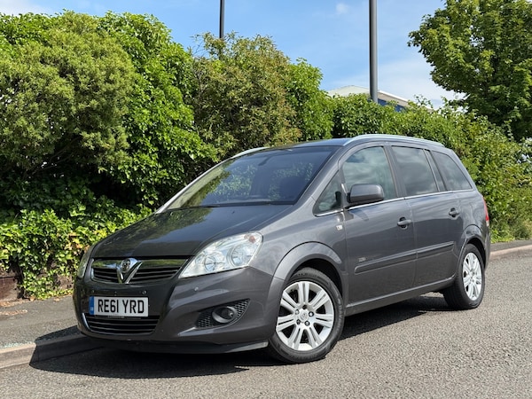 Cheap Vauxhall Zafira 2011 (61) - 1.8i Design 5dr for sale in Walsall, West Midlands