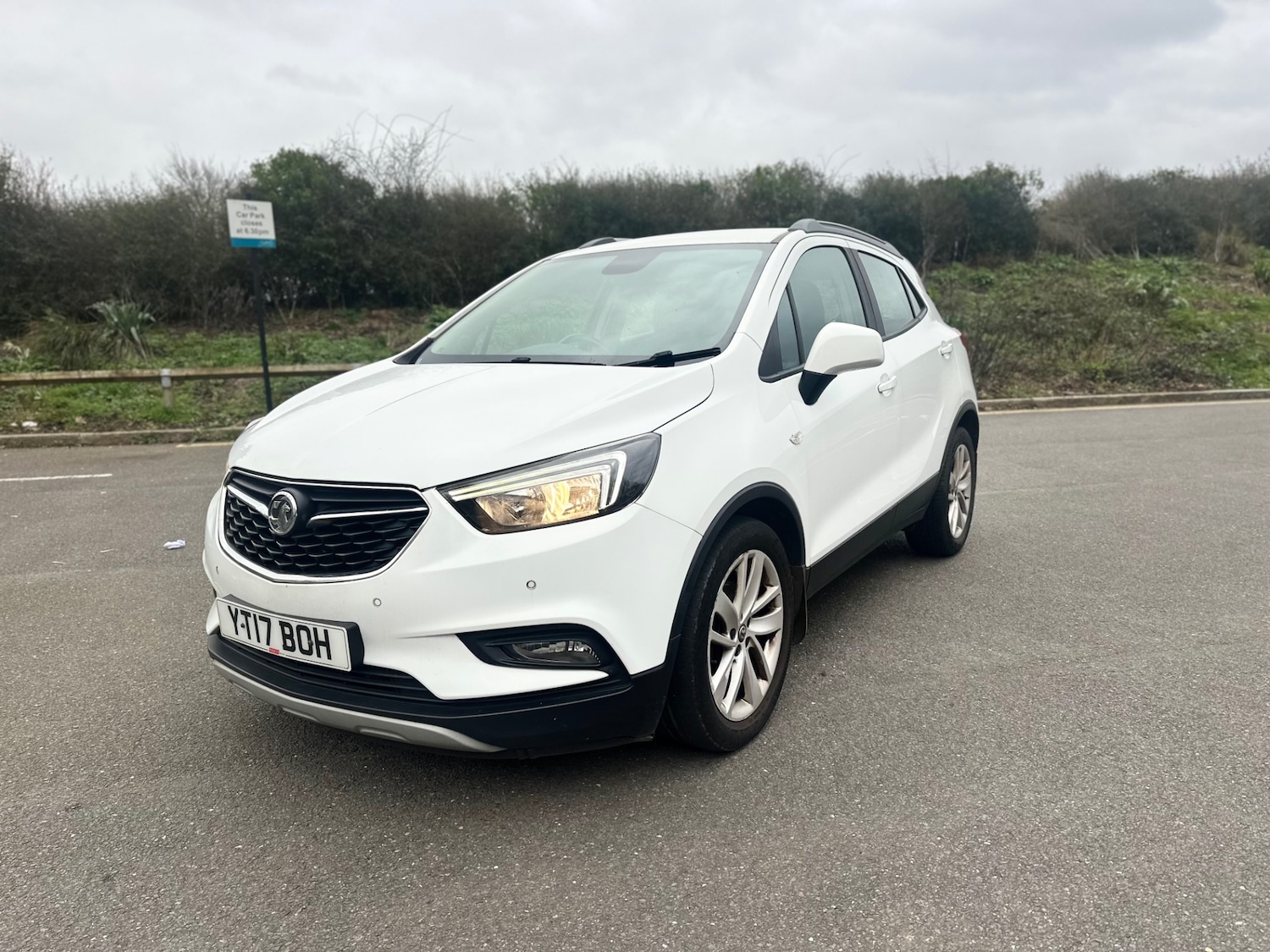 Used Vauxhall Mokka X 2017 for sale - 77640645: Photo 2