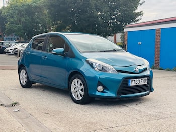 Used Toyota Yaris 2013 for sale - 79680686: Photo