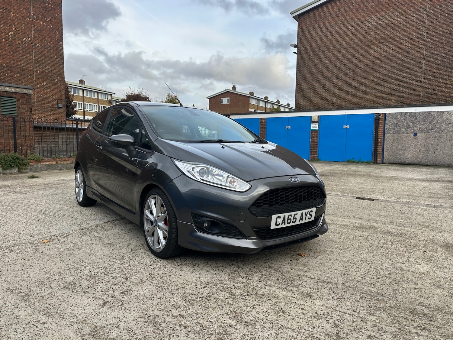 Used Ford Fiesta 2015 for sale - 76418095: Photo 1