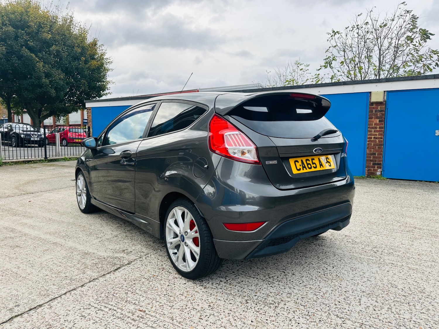 Used Ford Fiesta 2015 for sale - 76418095: Photo 4