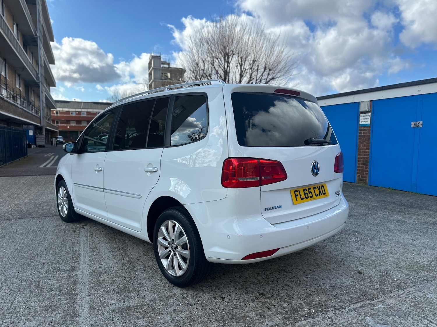 Used Volkswagen Touran 2015 for sale - 77977369: Photo 5