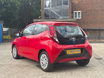 Used Toyota AYGO 2019 for sale - 78762809: Photo