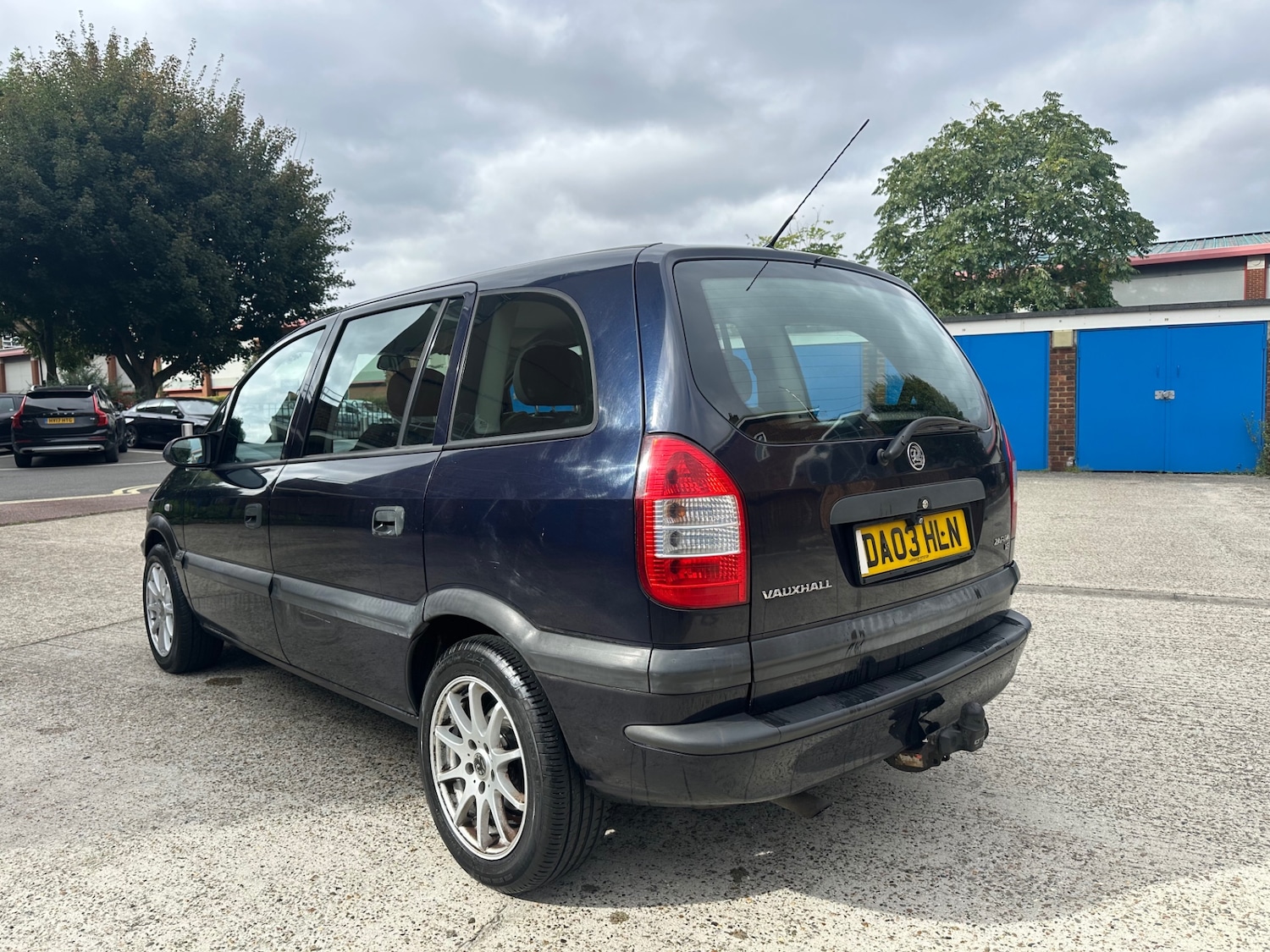 Used Vauxhall Zafira 2003 for sale - 76195893: Photo 5
