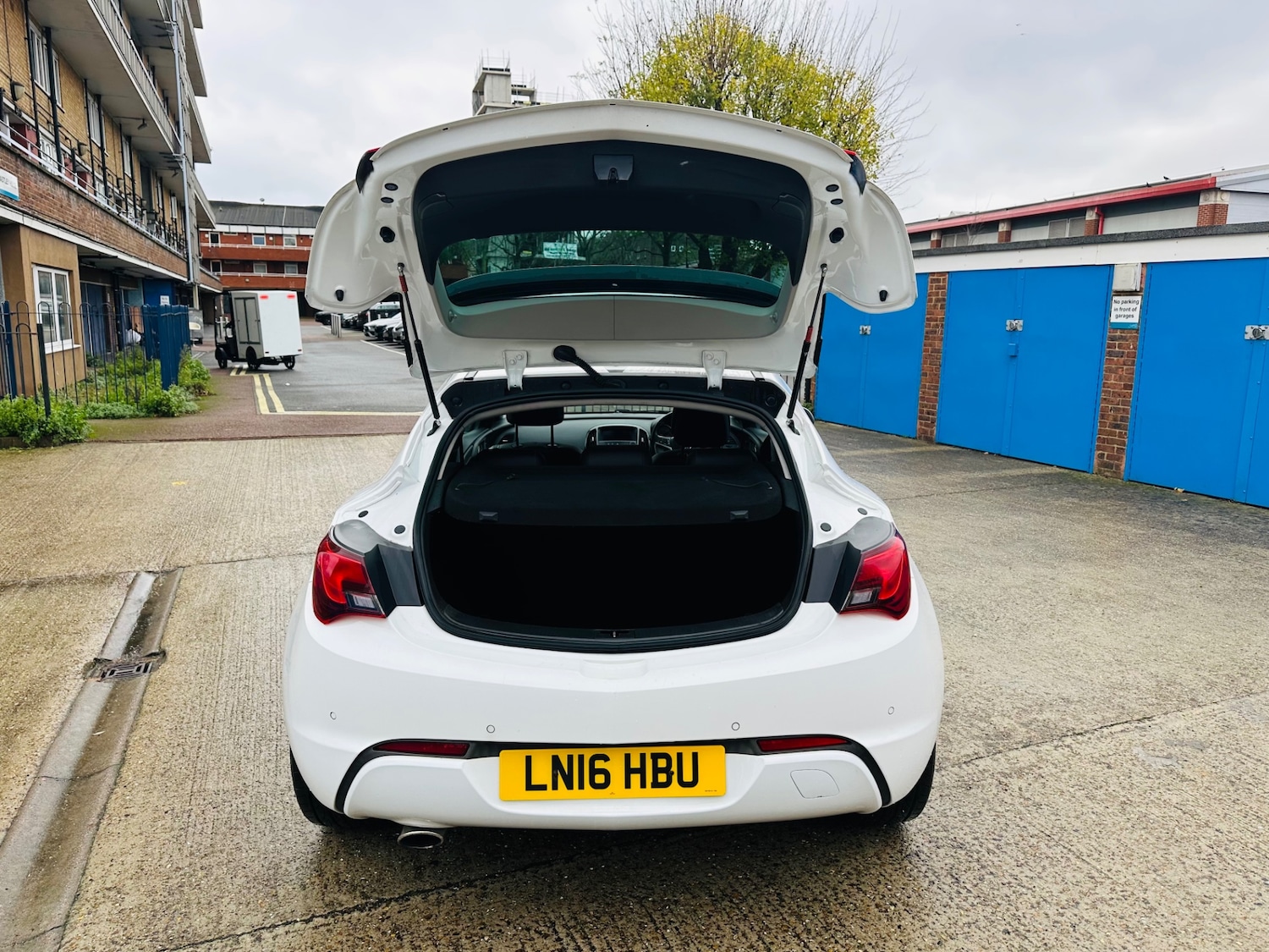 Used Vauxhall Astra GTC 2016 for sale - 76725439: Photo 11