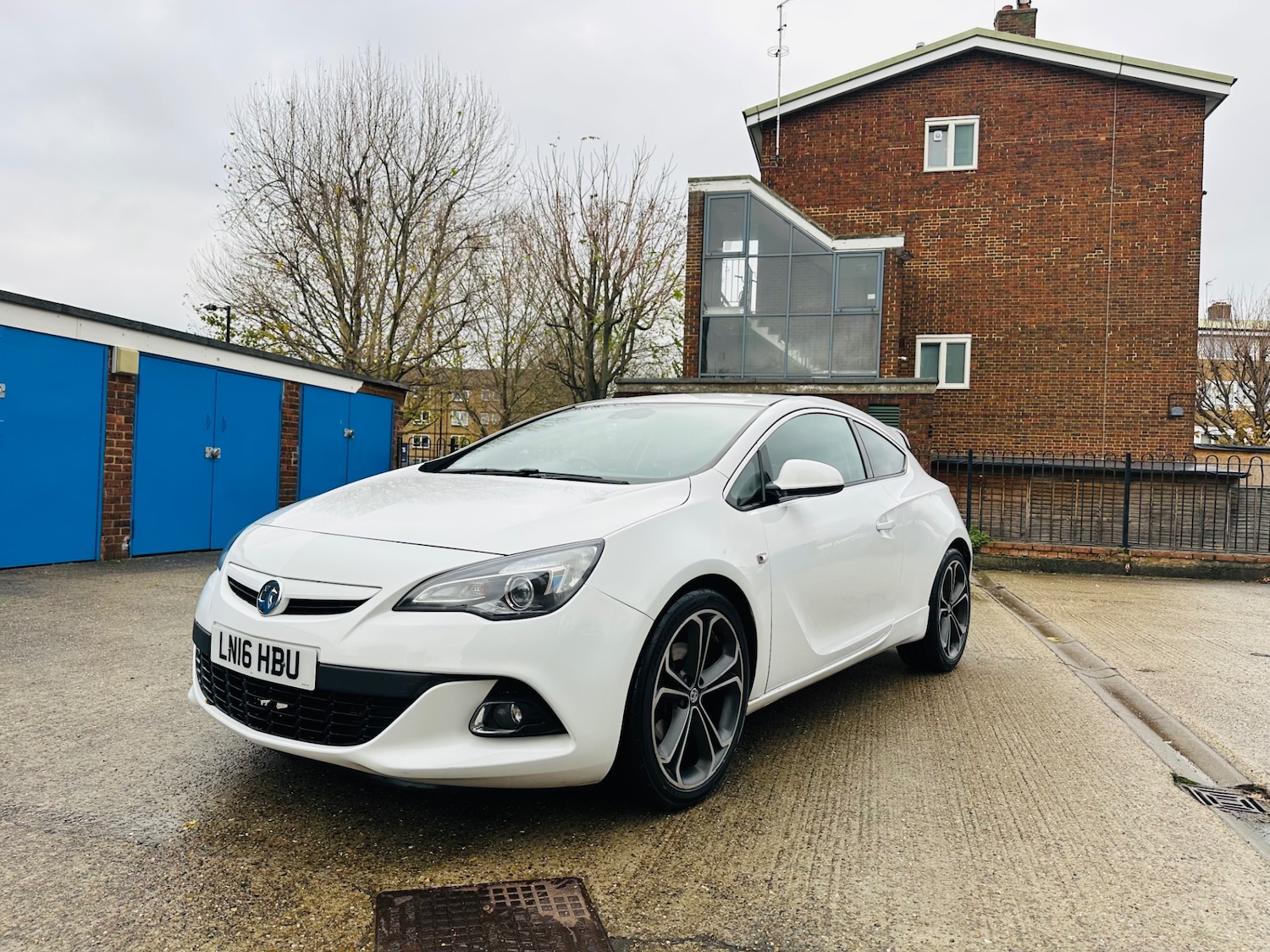 Used Vauxhall Astra GTC 2016 for sale - 76725439: Photo 4