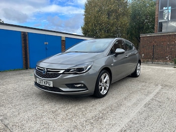 Used Vauxhall Astra 2017 for sale - 76670900: Photo