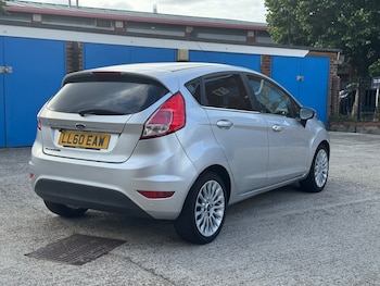 Used Ford Fiesta 2010 for sale - 78769712: Photo