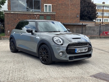 Used MINI Hatch 2018 for sale - 79037363: Photo