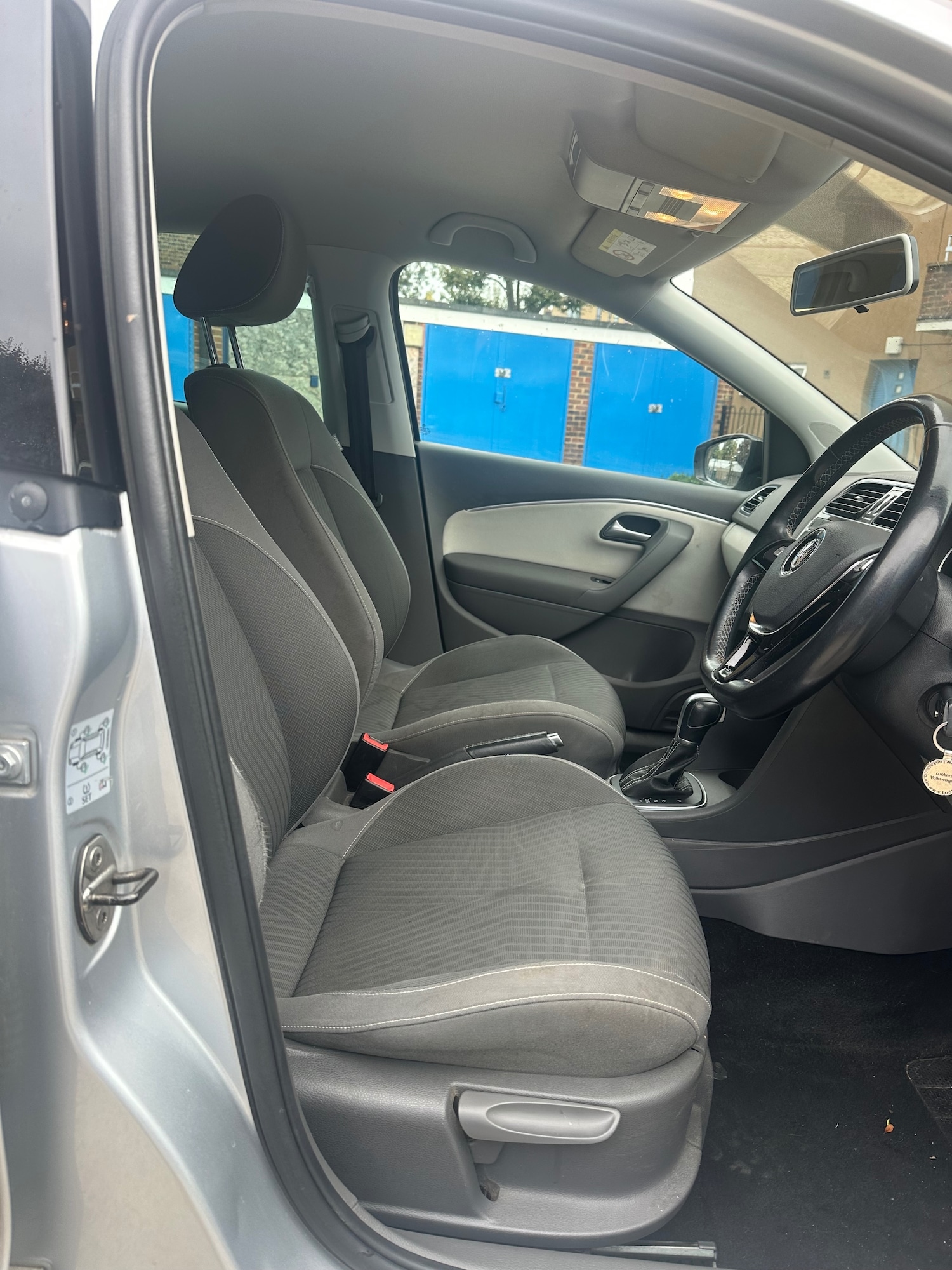 Used Volkswagen Polo 2015 for sale - 76357768: Photo 13
