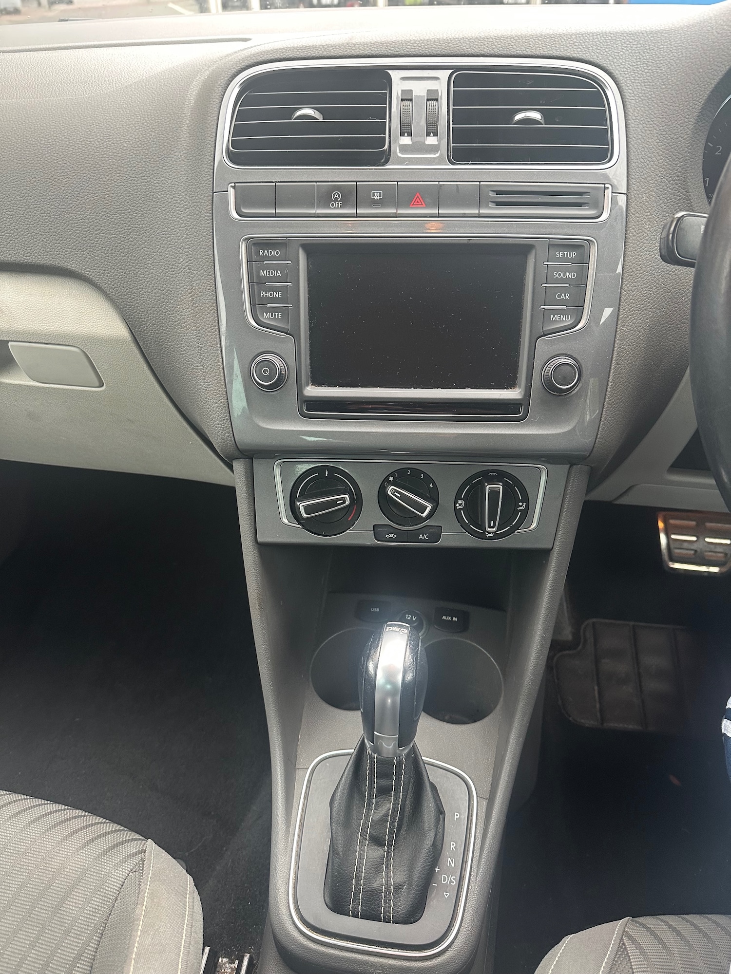 Used Volkswagen Polo 2015 for sale - 76357768: Photo 16