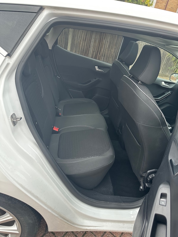 Used Ford Fiesta 2017 for sale - 76315639: Photo 10