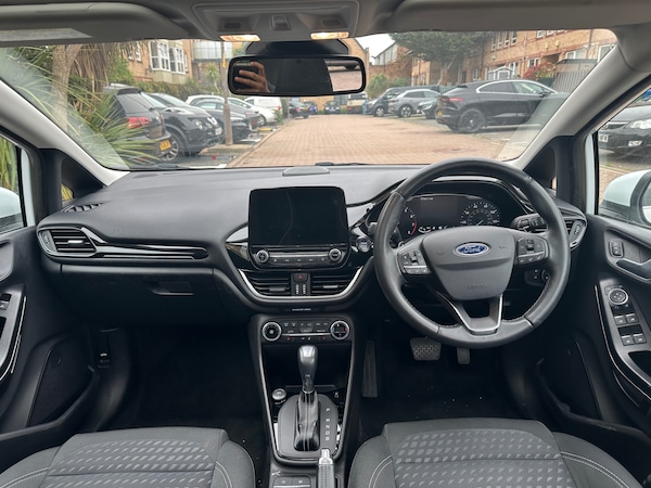 Used Ford Fiesta 2017 for sale - 76315639: Photo 15