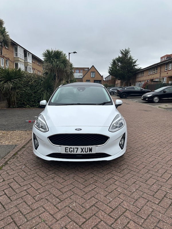 Used Ford Fiesta 2017 for sale - 76315639: Photo 3