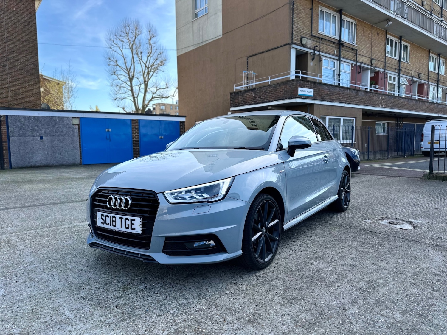 Used Audi A1 2018 for sale - 77729108: Photo 2
