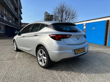 Used Vauxhall Astra 2018 for sale - 77977367: Photo