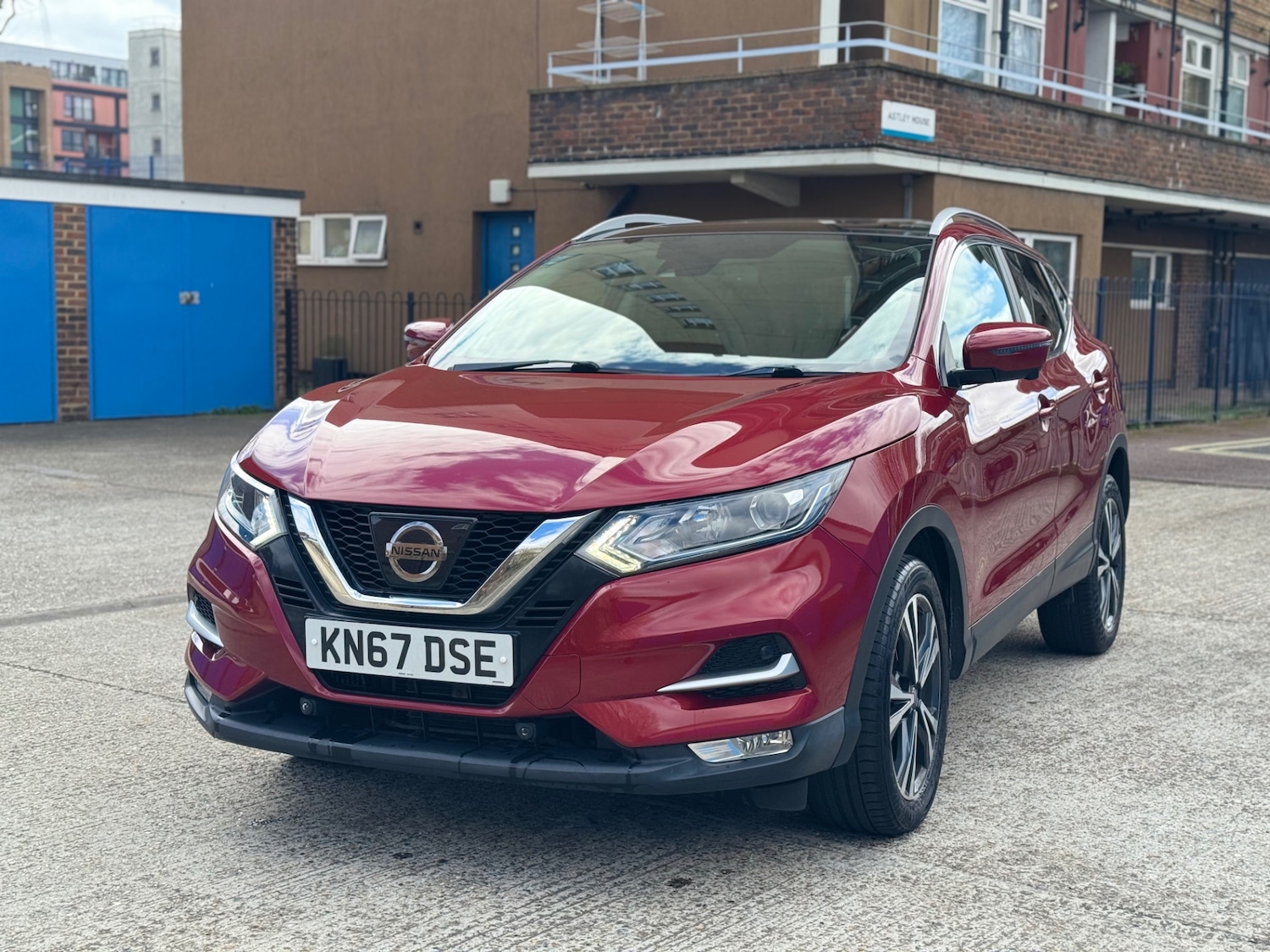 Used Nissan Qashqai 2017 for sale - 78112011: Photo 3
