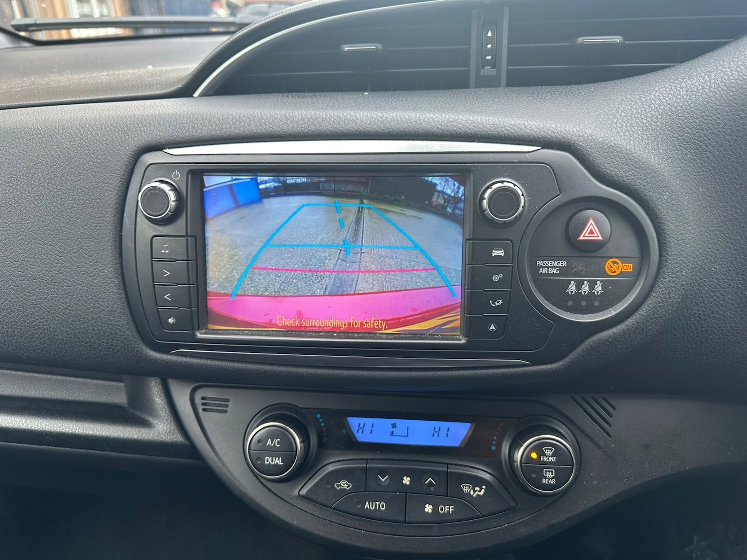 Used Toyota Yaris 2016 for sale - 77595526: Photo 15