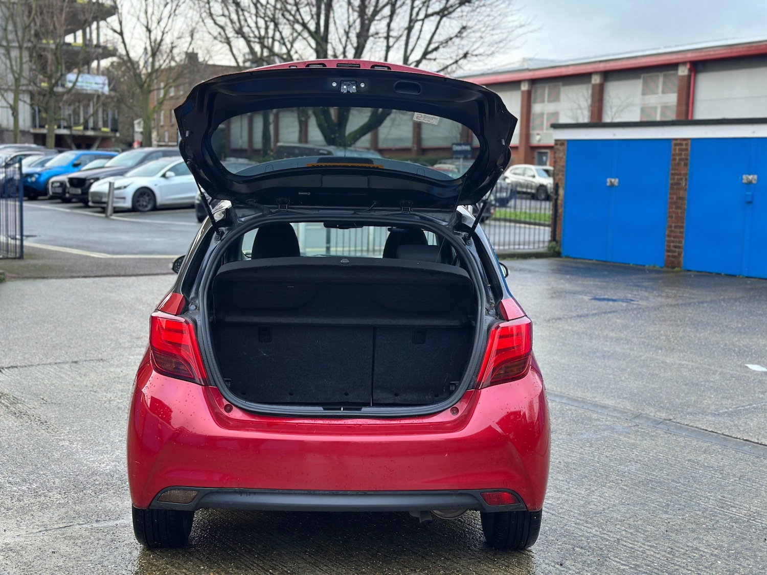 Used Toyota Yaris 2016 for sale - 77595526: Photo 7