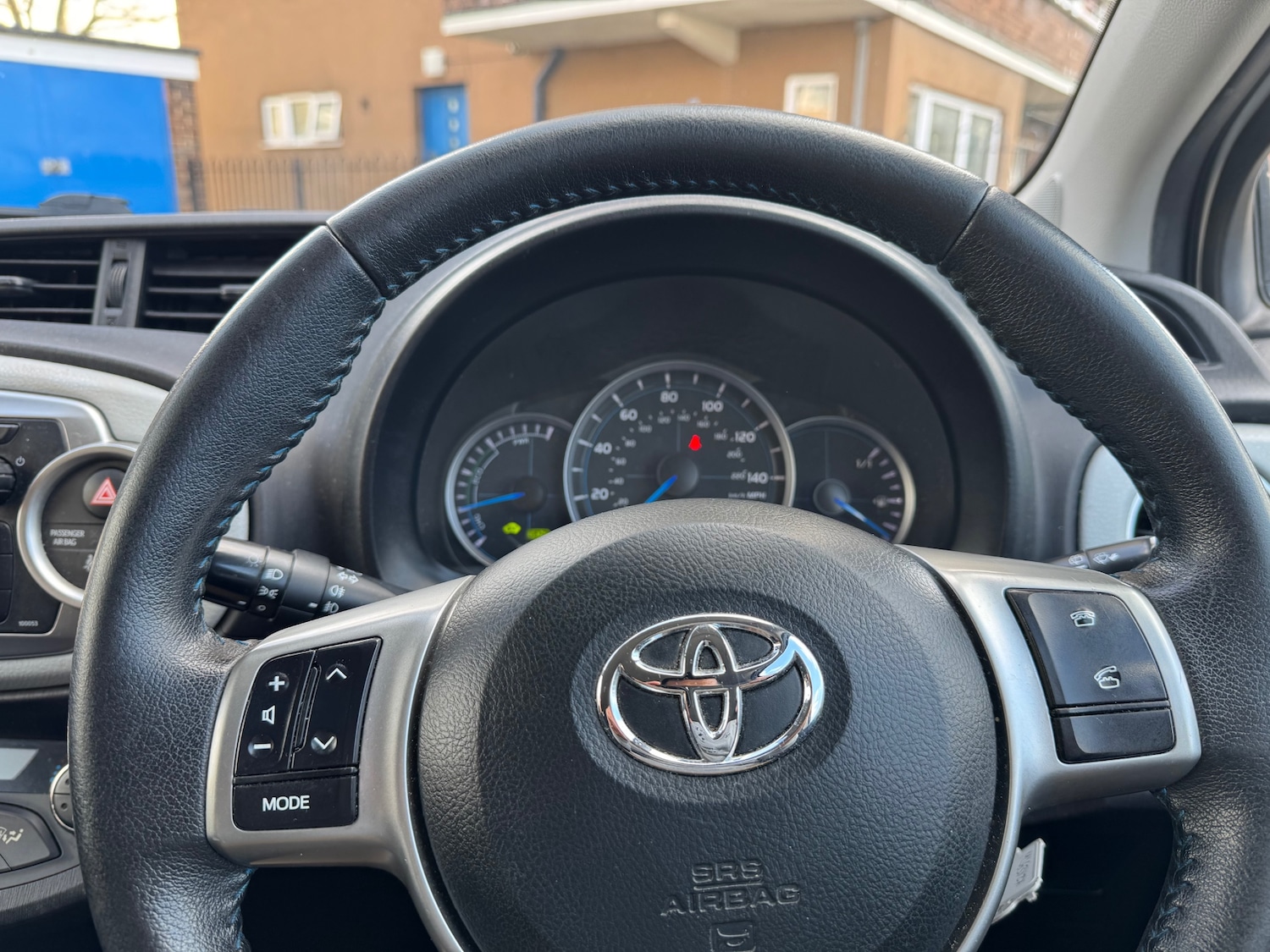 Used Toyota Yaris 2013 for sale - 78111634: Photo 15