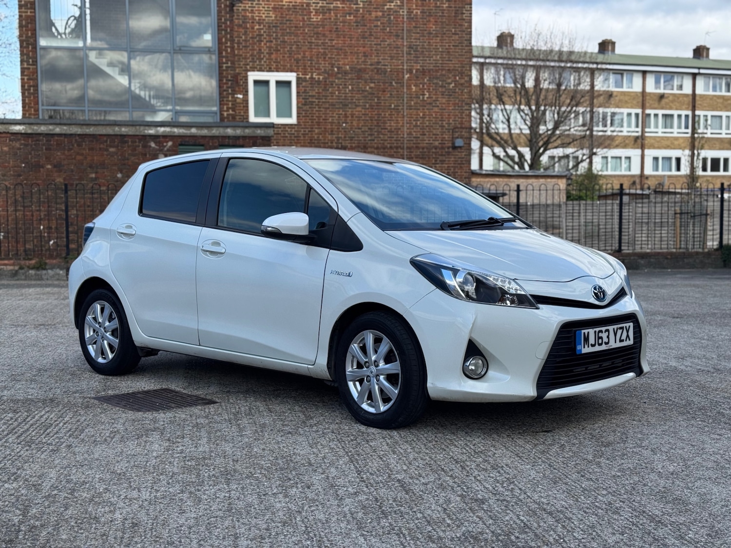 Used Toyota Yaris 2013 for sale - 78111634: Photo 3